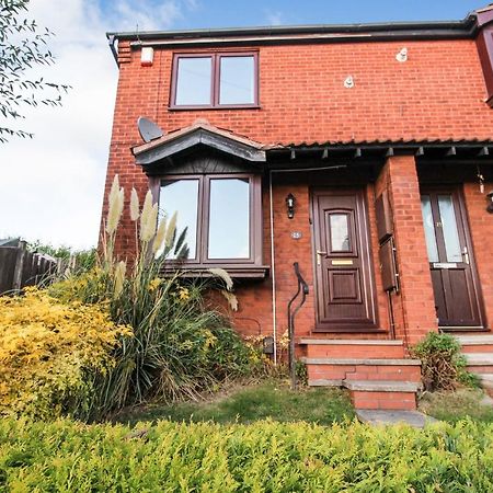 Comfortable 2 Bedroom House With Free Parking Nottingham Kültér fotó