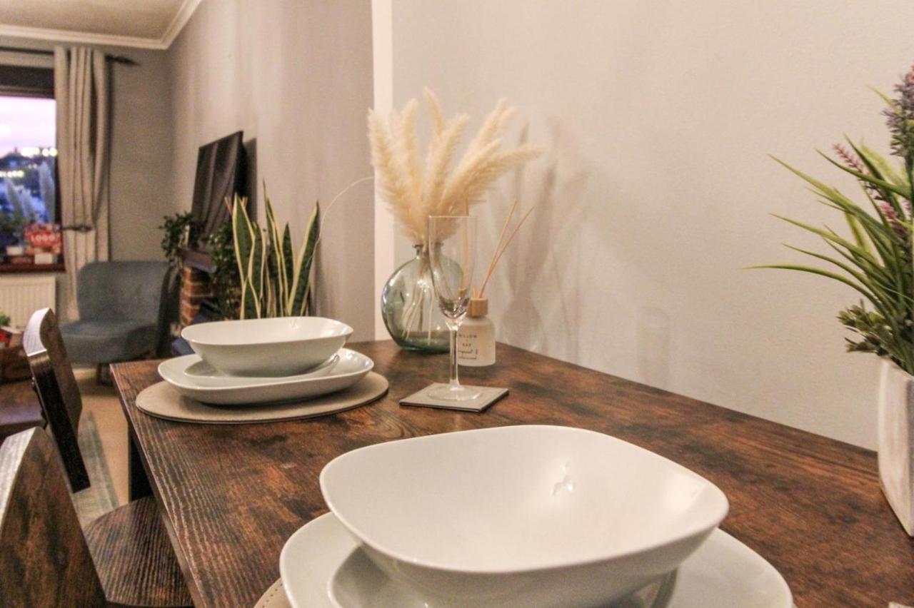 Comfortable 2 Bedroom House With Free Parking Nottingham Kültér fotó